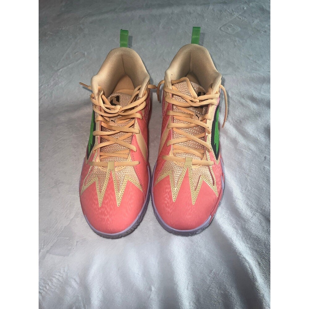 Puma shoes sz 8.5 *look at all pics for wear